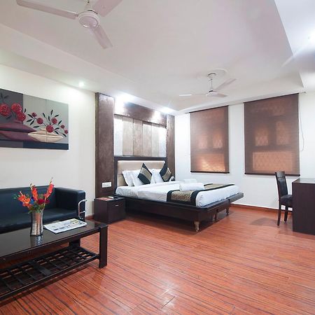 Hotel Apra Inn New Delhi Extérieur photo