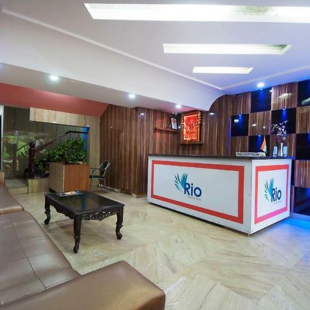 Hotel Apra Inn New Delhi Extérieur photo