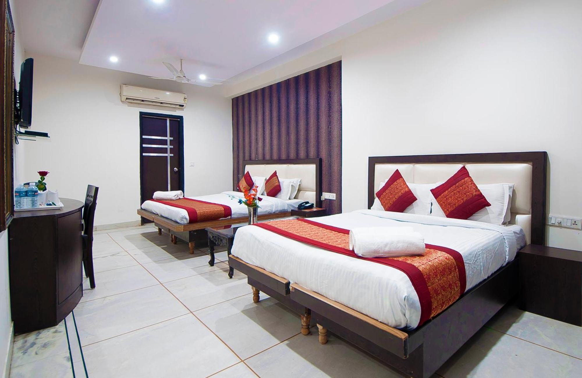 Hotel Apra Inn New Delhi Extérieur photo