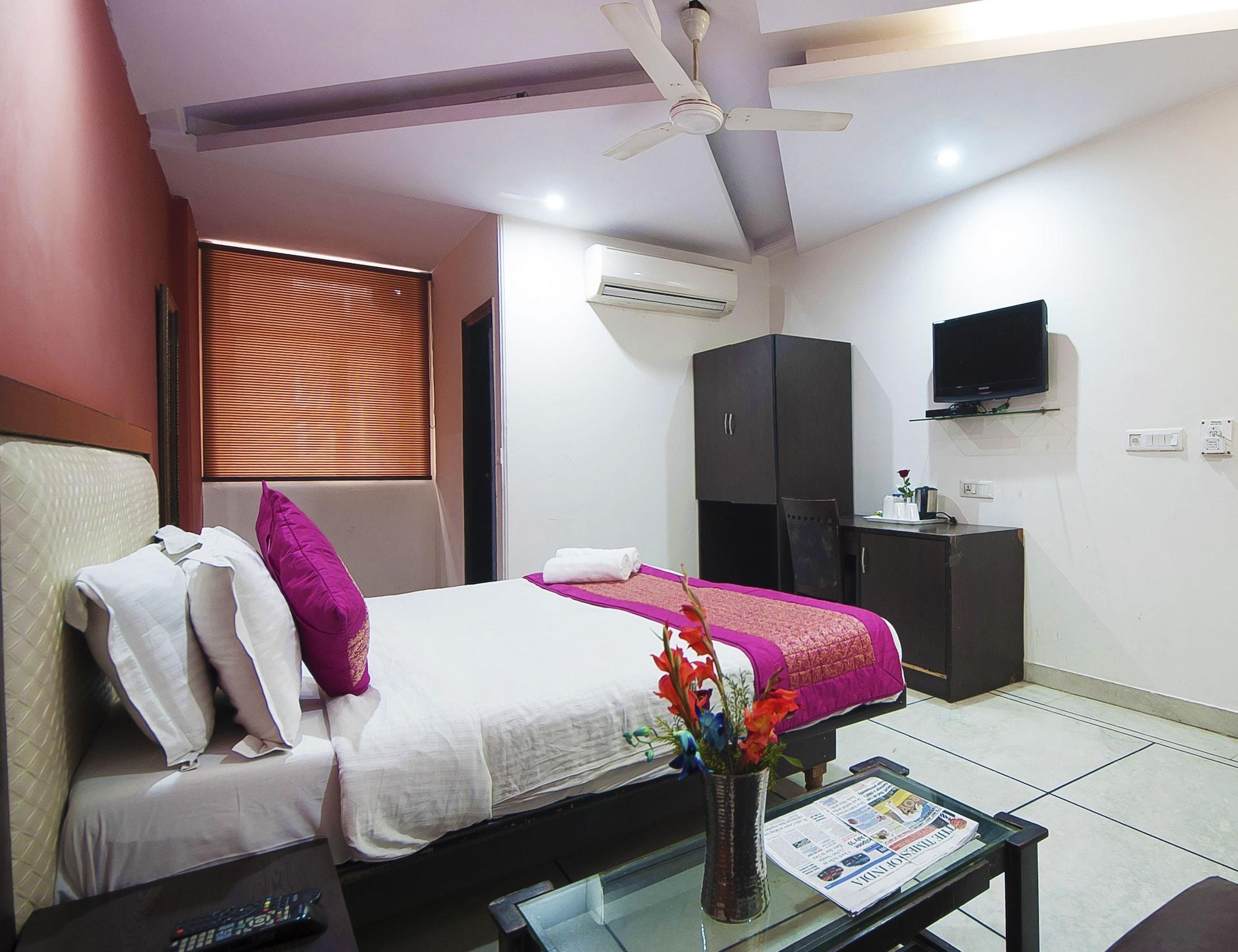 Hotel Apra Inn New Delhi Extérieur photo